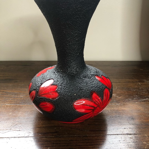 Retro hand made floral vase. - Picture 4 of 9